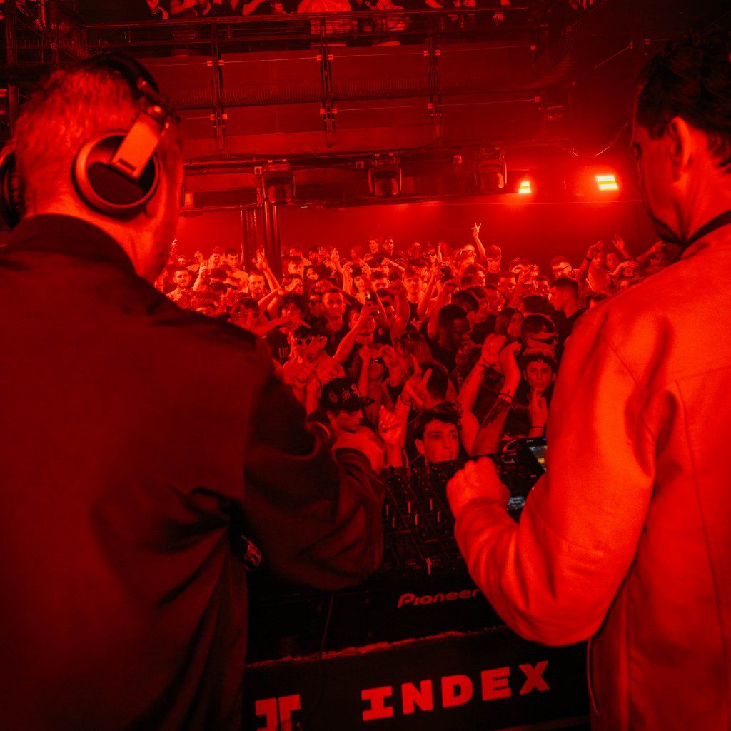 Overdrive 001 : Club Caviar @ The Corinthian