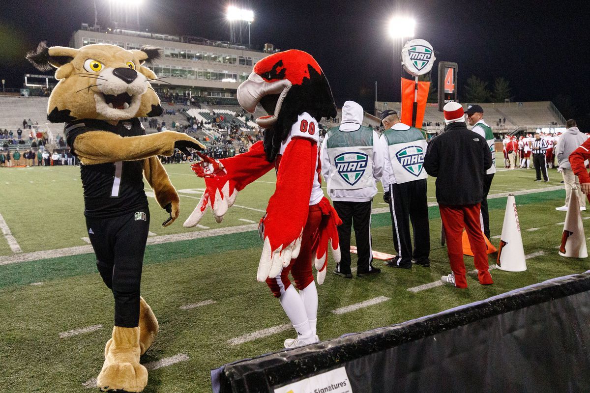 Miami (OH) Redhawks at Ohio Bobcats Football