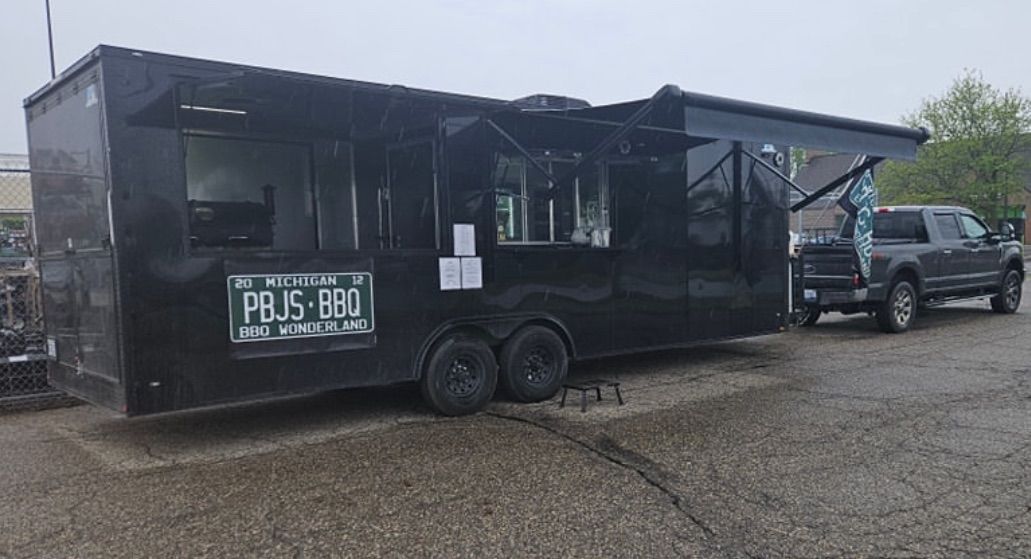 PBJS- BBQ Food Truck 