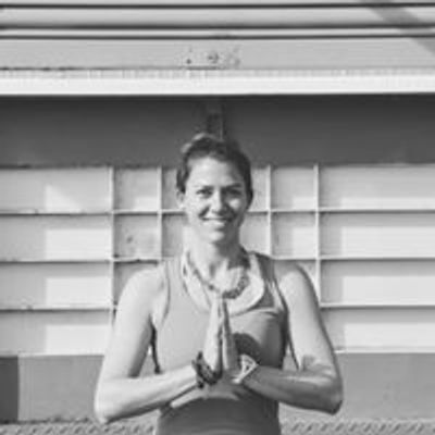 Yoga, Surf & Thai Massage