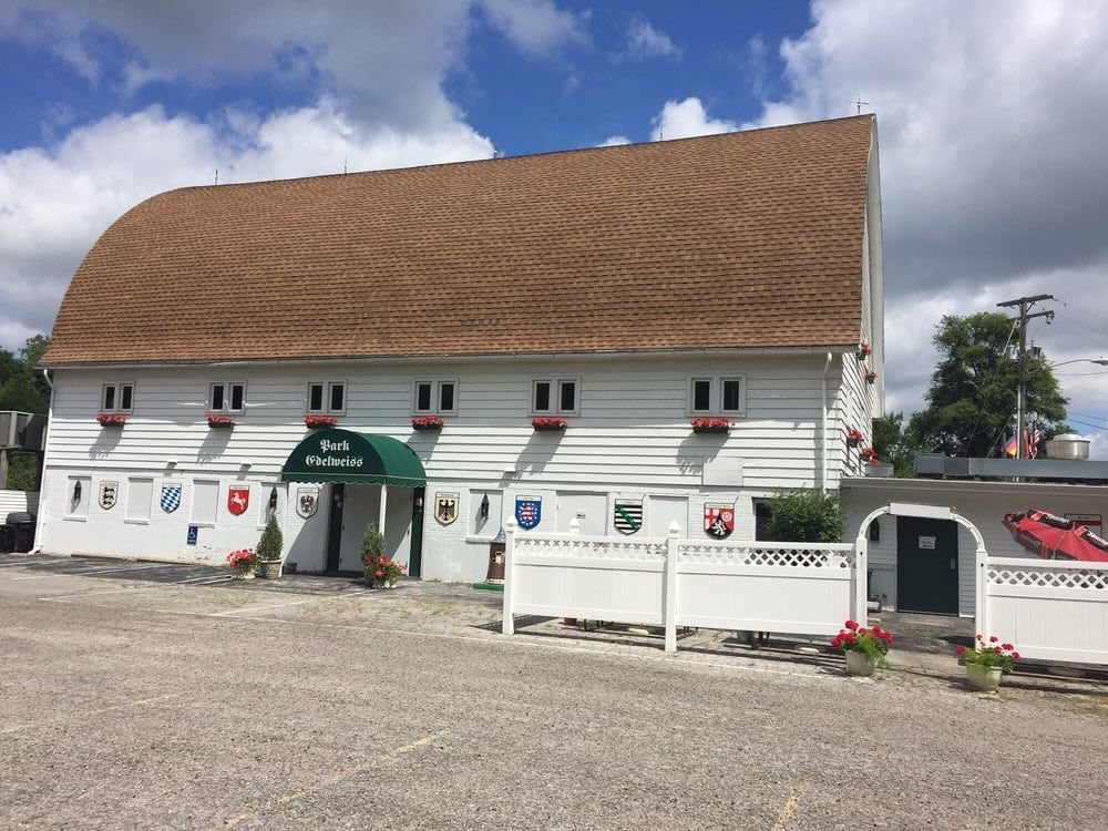 Fort Wayne Maennerchor\/Damenchor Fish Fry 