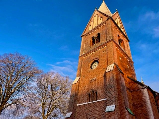 Afsked med kirke- og kulturmedarbejderen - Gudstjeneste og Kirkefrokost 