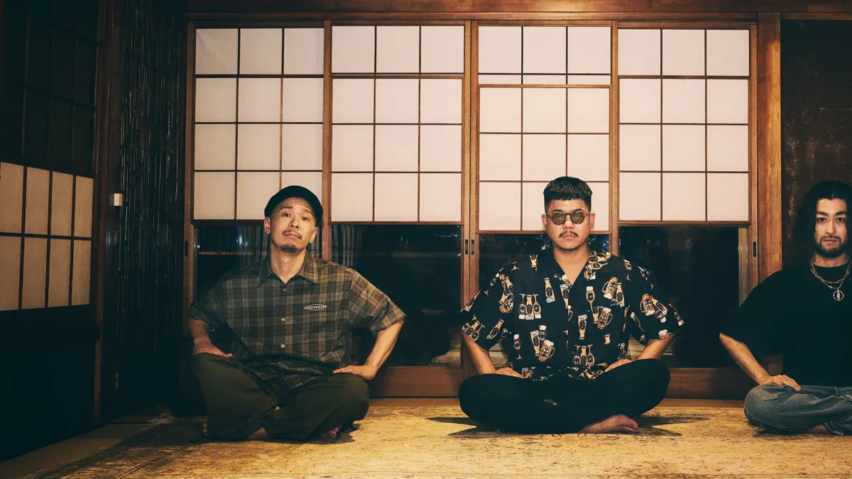 YONA YONA WEEKENDERS, GAME CENTER in \u6e0b\u8c37\u533a