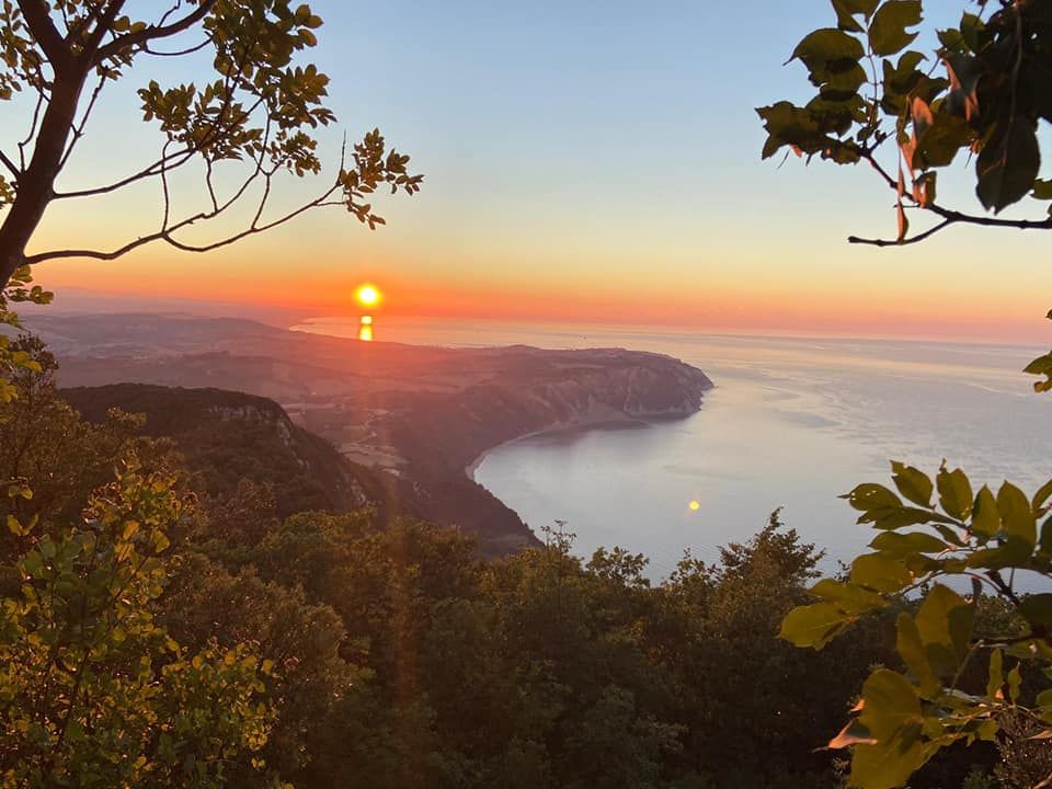 ConeroTrek al Tramonto & Notturna & Lucciole