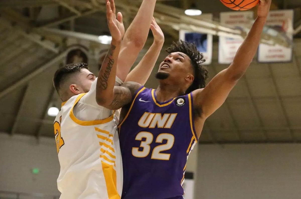 Northern Iowa Panthers at Valparaiso Beacons Mens Basketball