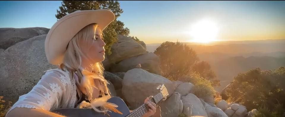 Sofia Talvik LIVE am Bibliothek am Luisenbad - Berlin