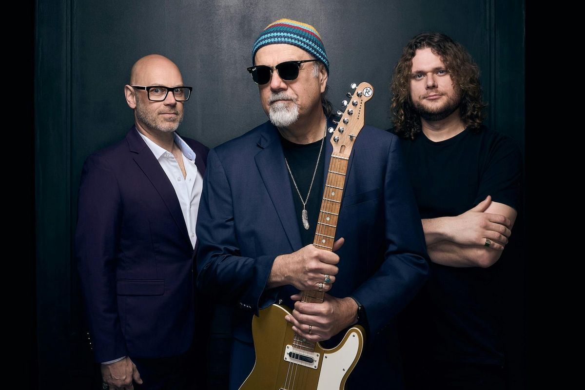 Koch-Marshall Trio featuring Greg Koch