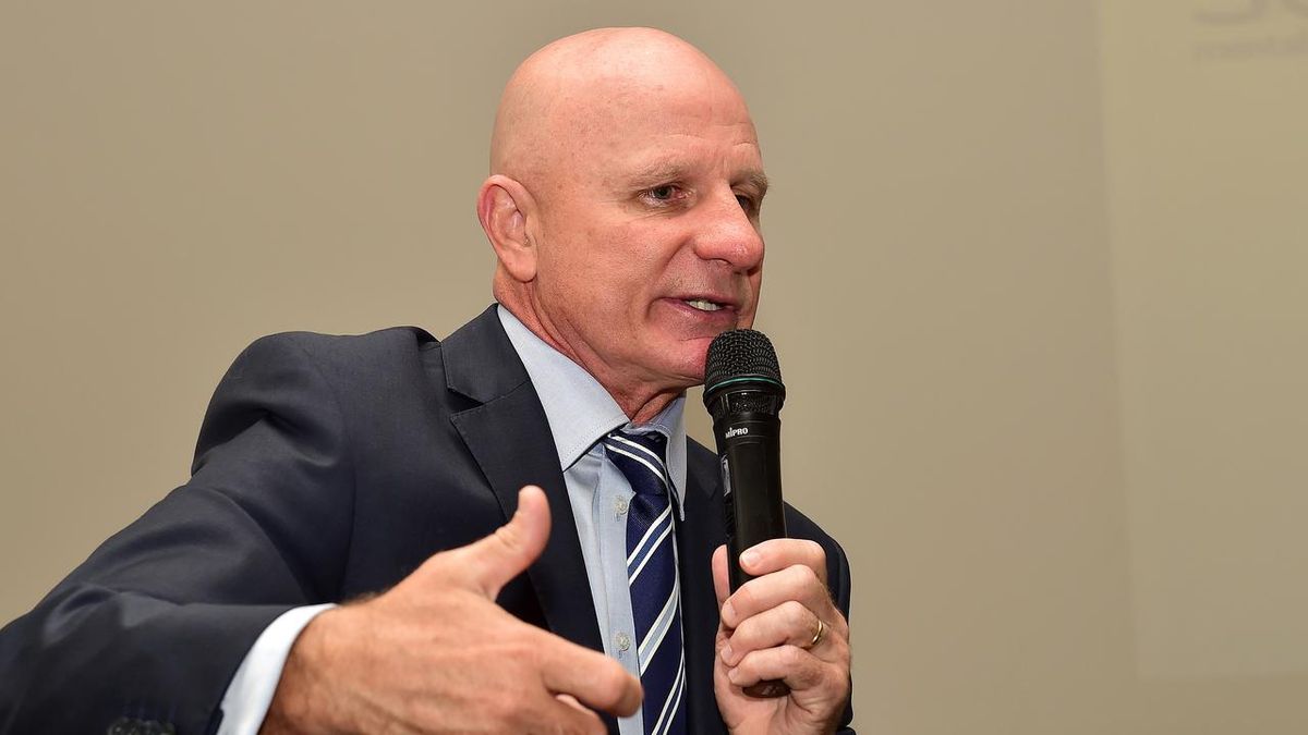 SPORTSMAN'S DINNER WITH STERLO