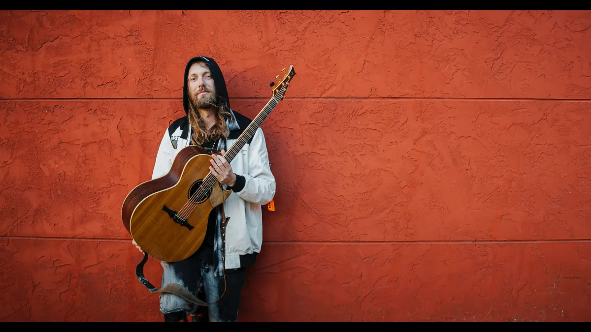 Mike Dawes in Waitemat\u0101