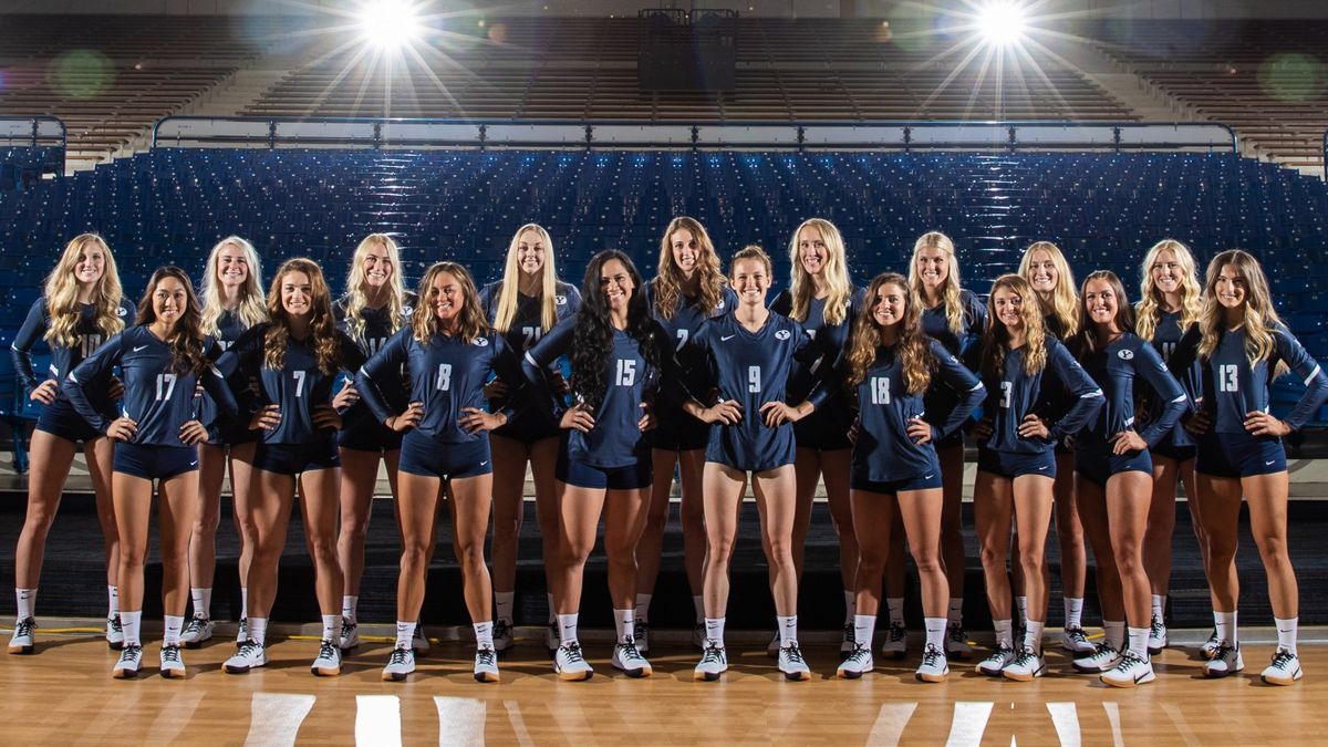 BYU Cougars Women's Volleyball vs. Cincinnati Bearcats at George Albert Smith Fieldhouse