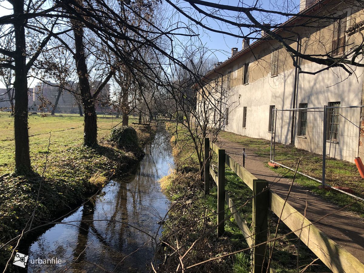 Stefano Fusi: Wild Milano. Parco del Ticinello e Chiesa Rossa. Natura e storia in citt\u00e0 