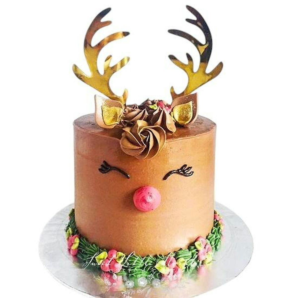 Sharp and Smooth Buttercream Reindeer Cake