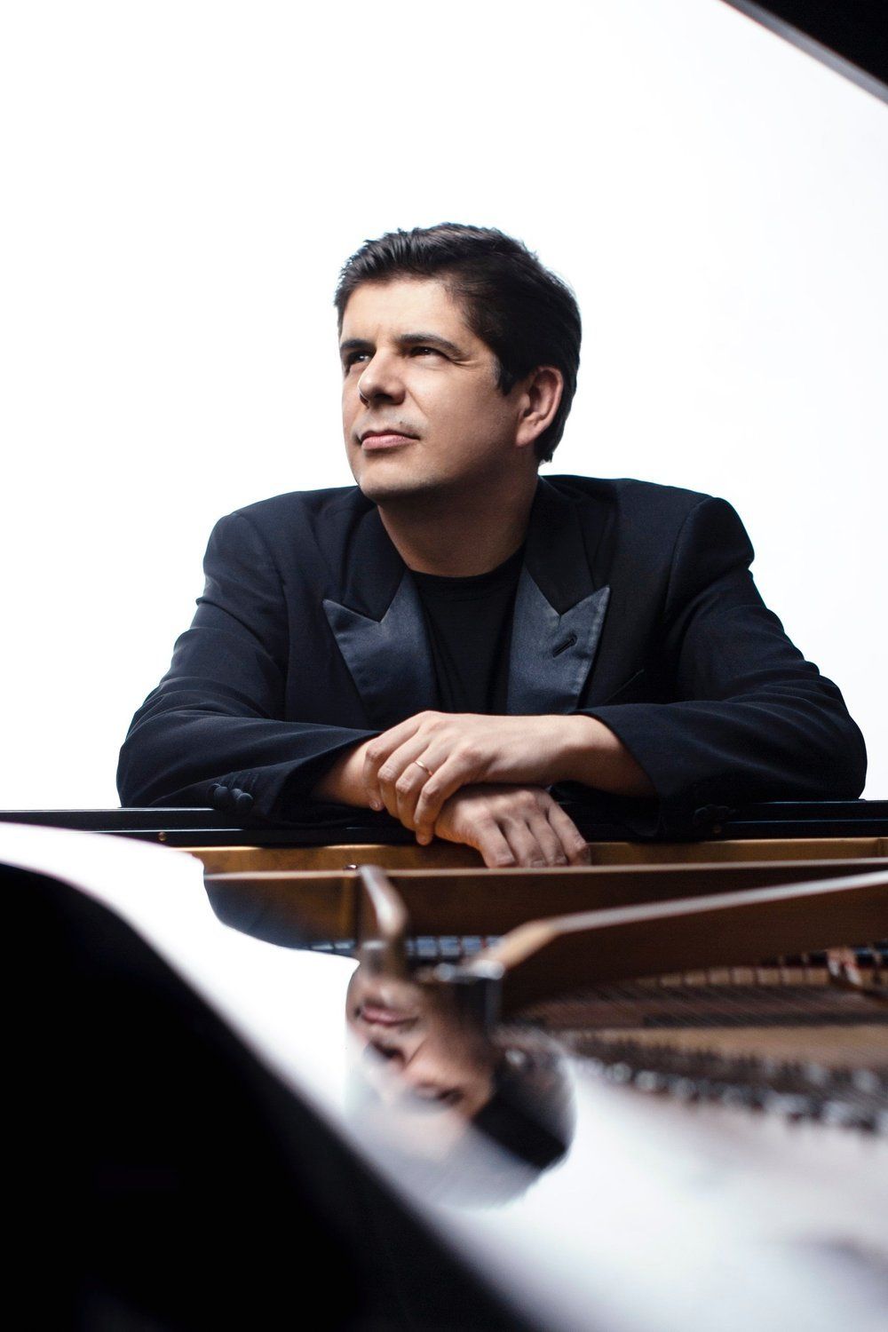 Vancouver Symphony Orchestra: Constantin Trinks - Mendelssohn's Violin Concerto