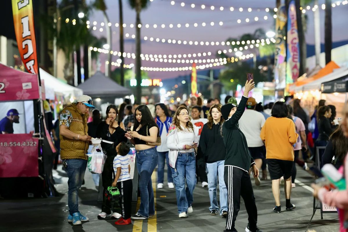 San Fernando Outdoor Market - December 7 (6pm to 10pm) - FREE!