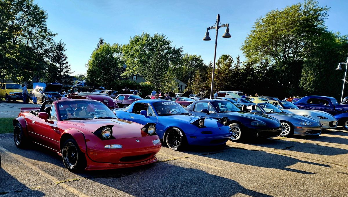 Brew City Cruise Night - Pop Up Headlights ft. Mazda Miata