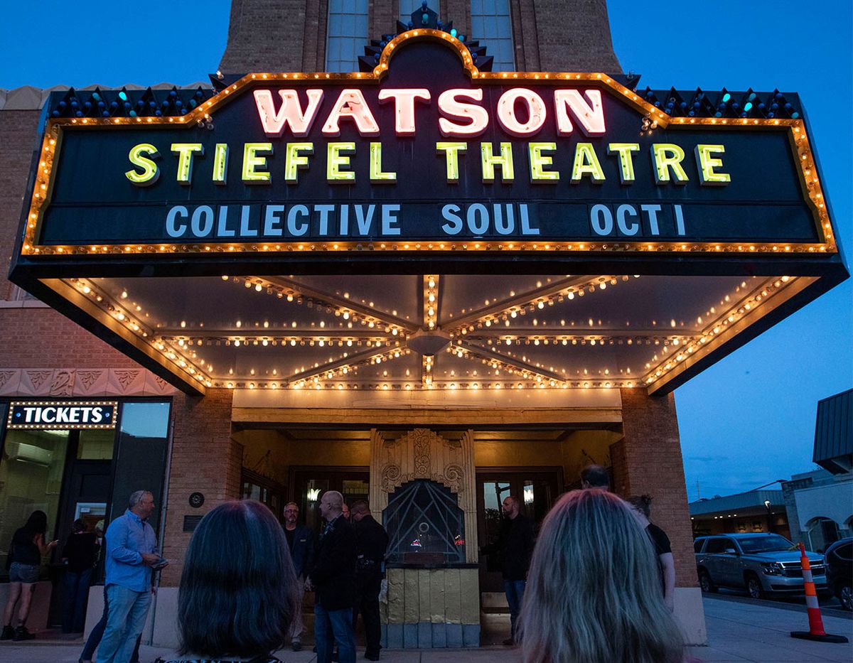 Classic Albums Live - Pink Floyd The Wall at Stiefel Theatre for the Performing Arts