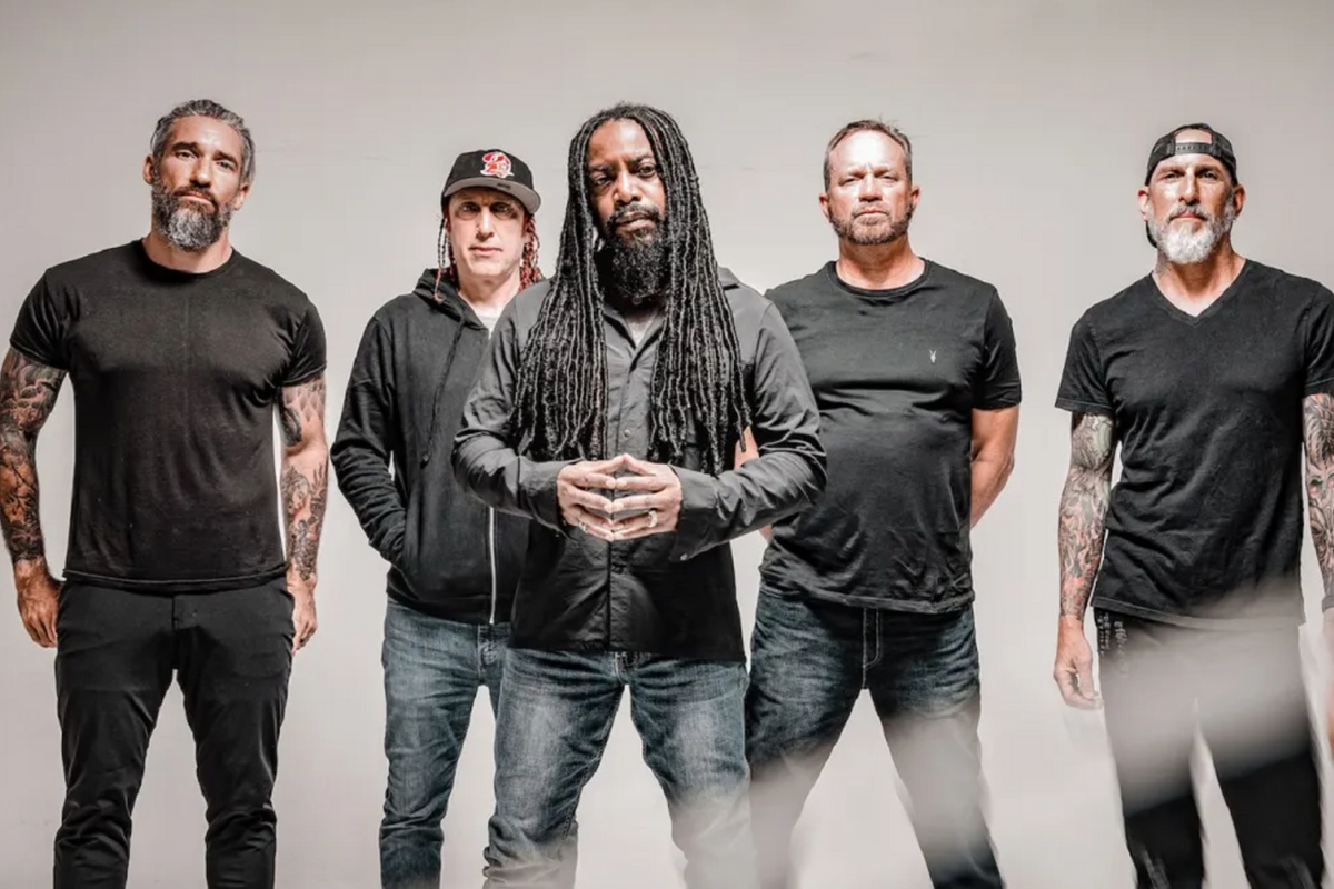 Sevendust (16+) with Horizon Theory