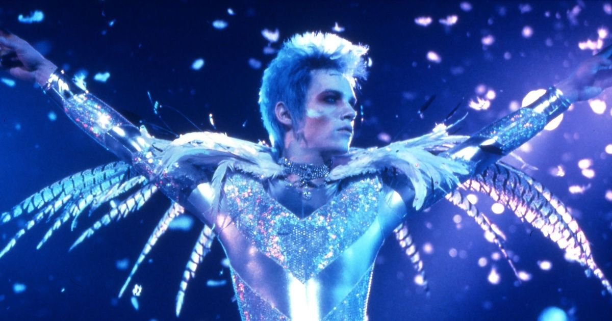 Velvet Goldmine (35mm) + Performance by Pass\/Fail | SpringOUT Pride Festival