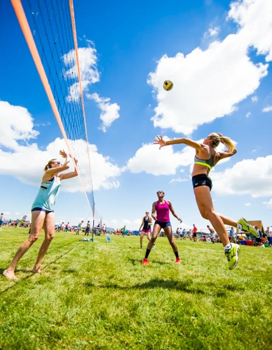 Sunday Grass Volleyball
