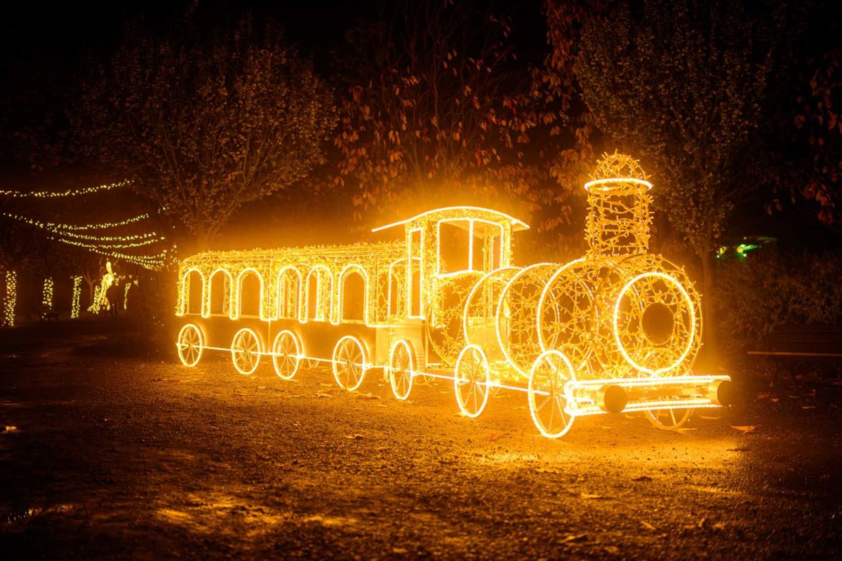 Lichterzauber zum Bu\u00df- und Bettag im Sonnenlandpark Lichtenau