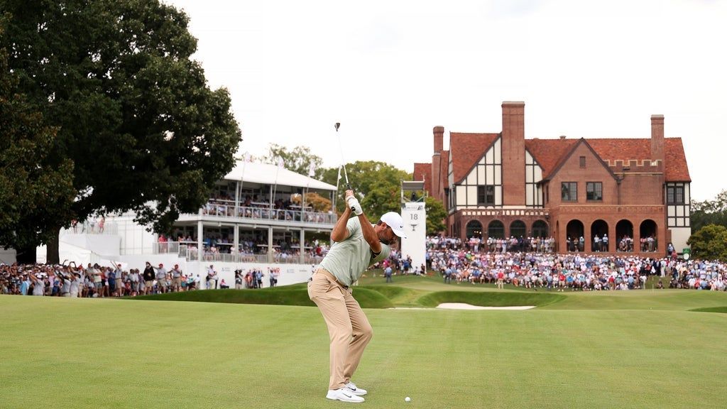 TOUR Championship - Thursday