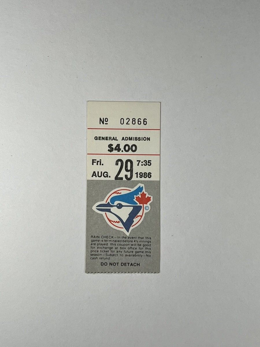 Toronto Blue Jays at Minnesota Twins at Target Field