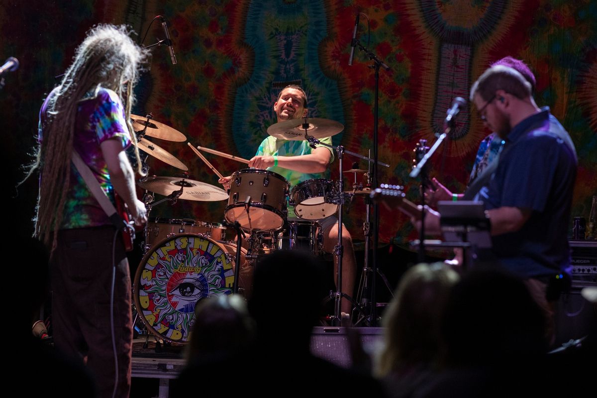 Sunshine Daydream \u2022 Grateful Dead Tribute \u2022  The Stadium \u2022 Springfield, IL 