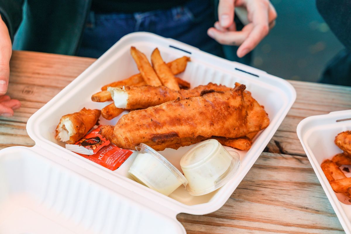 Billings, MT - On The Hook Fish and Chips