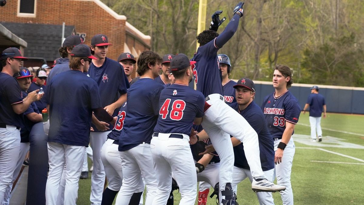 Parking Richmond Spiders at George Washington Revolutionaries Mens Basketball