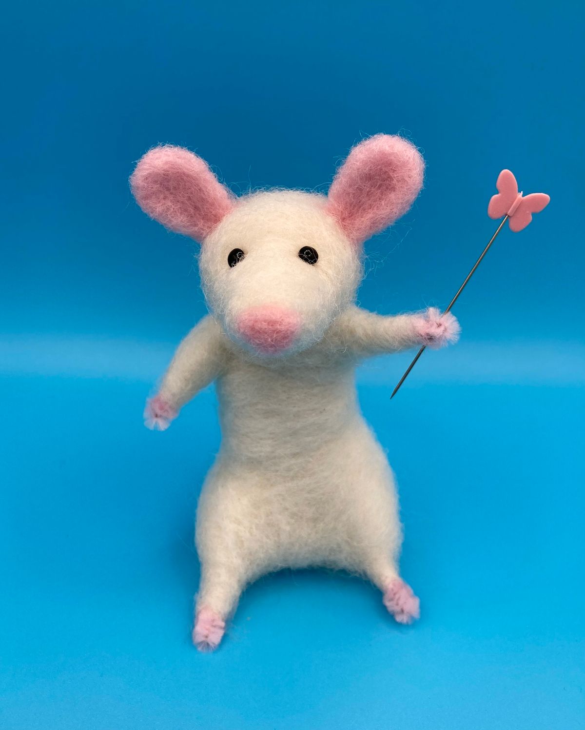 \u00a316 Simple Needlefelted Mouse