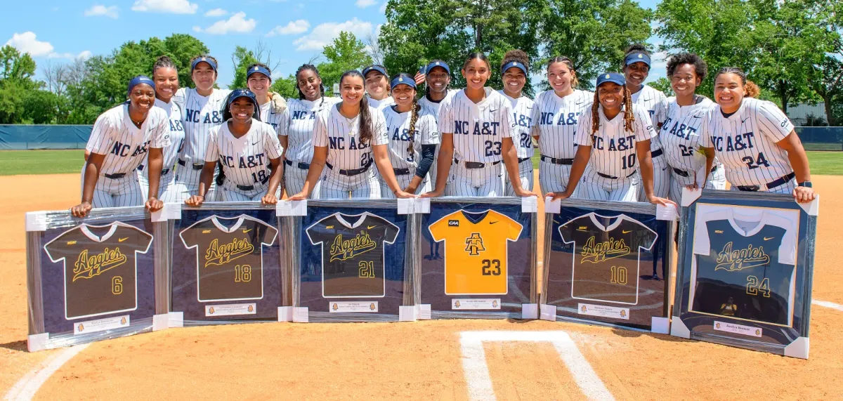 Elon Phoenix at Delaware Blue Hens Softball