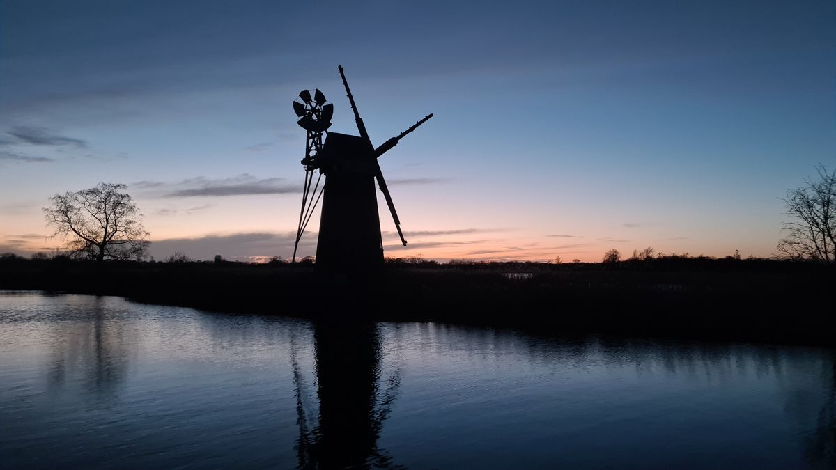 Norfolk Windmills Trust & the restoration of the How Hill mills (in person)