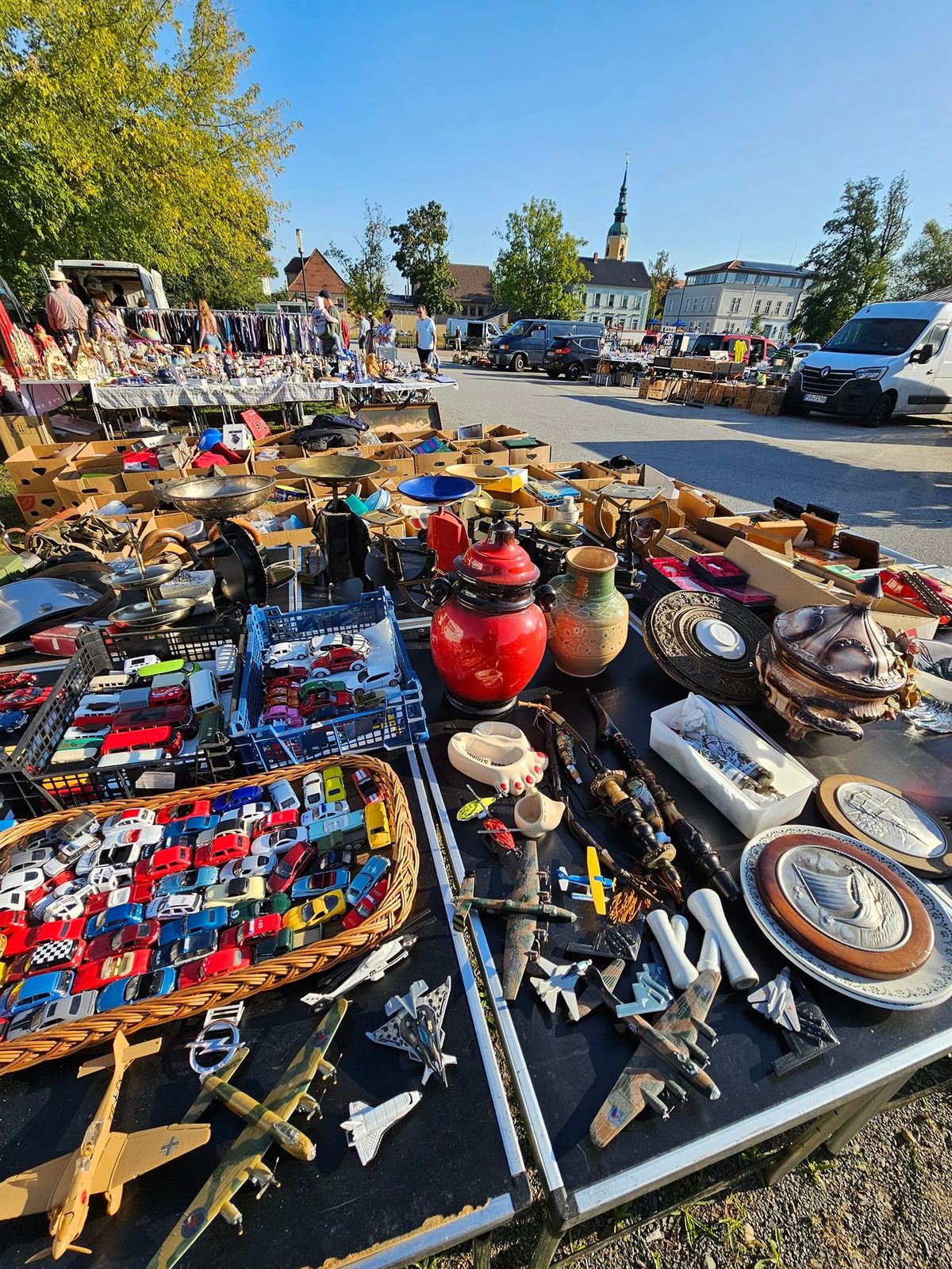 2 TAGE 19.07. - 20.07. 2025 TR\u00d6DELMARKT \/ FLOHMARKT K\u00d6NIGSWARTHA bei Hoyerswerda \/ Mortka