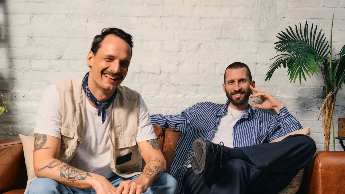 Dam Swindle, David Penn, Piem, NESI (ES), Nesi in Barcelona