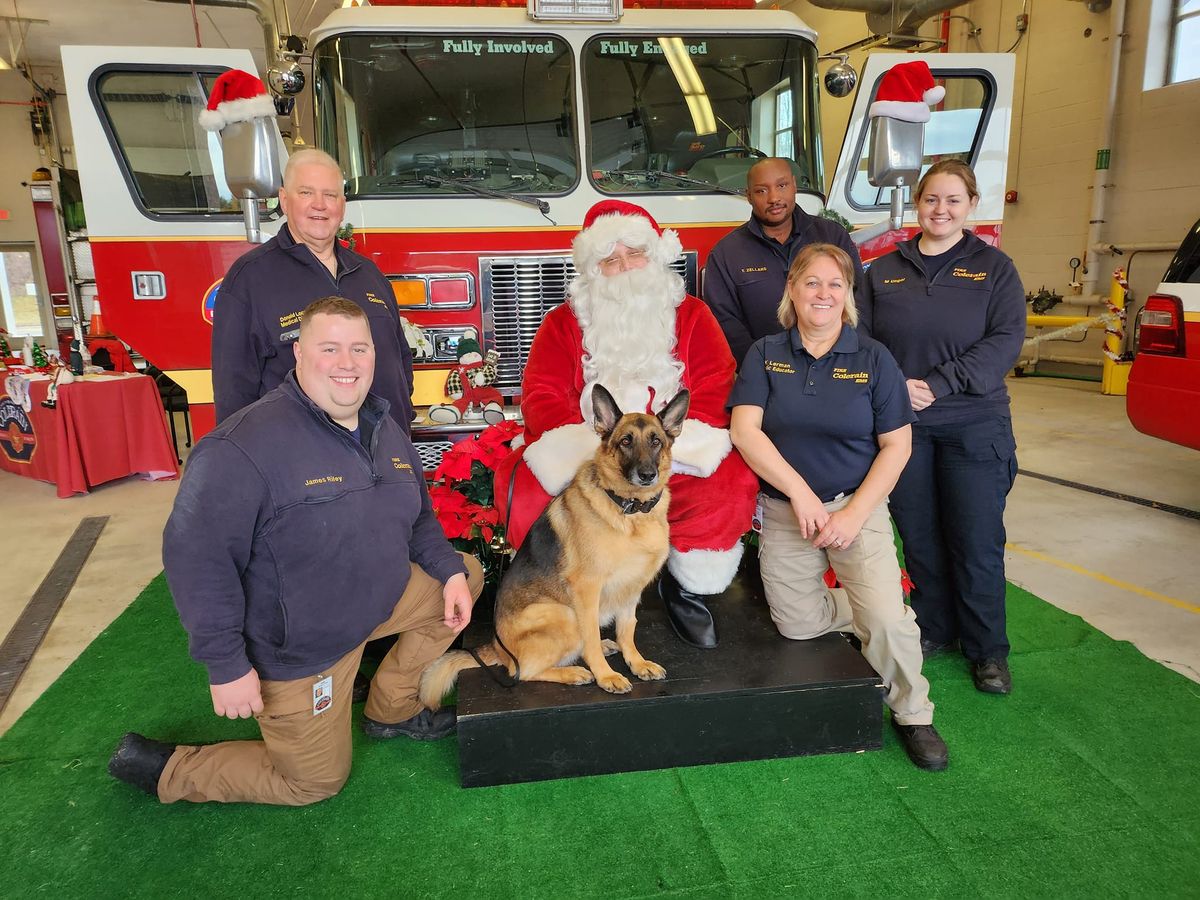 CFA Alumni presents Pictures with Santa