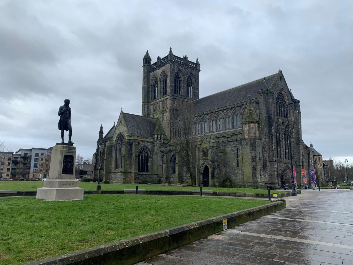 Guided Group Tour of Paisley Abbey, led by a Paisley Abbey Tour Guide