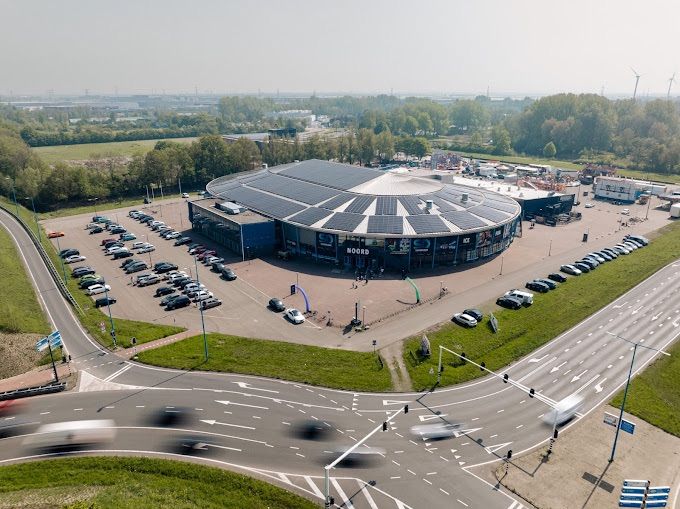 Grote indoor VLOOIENMARKT Zoetermeer 11 mei 