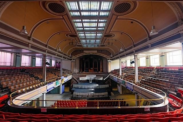 Champness Hall, Rochdale - Paranormal Investigation\/Ghost Hunt