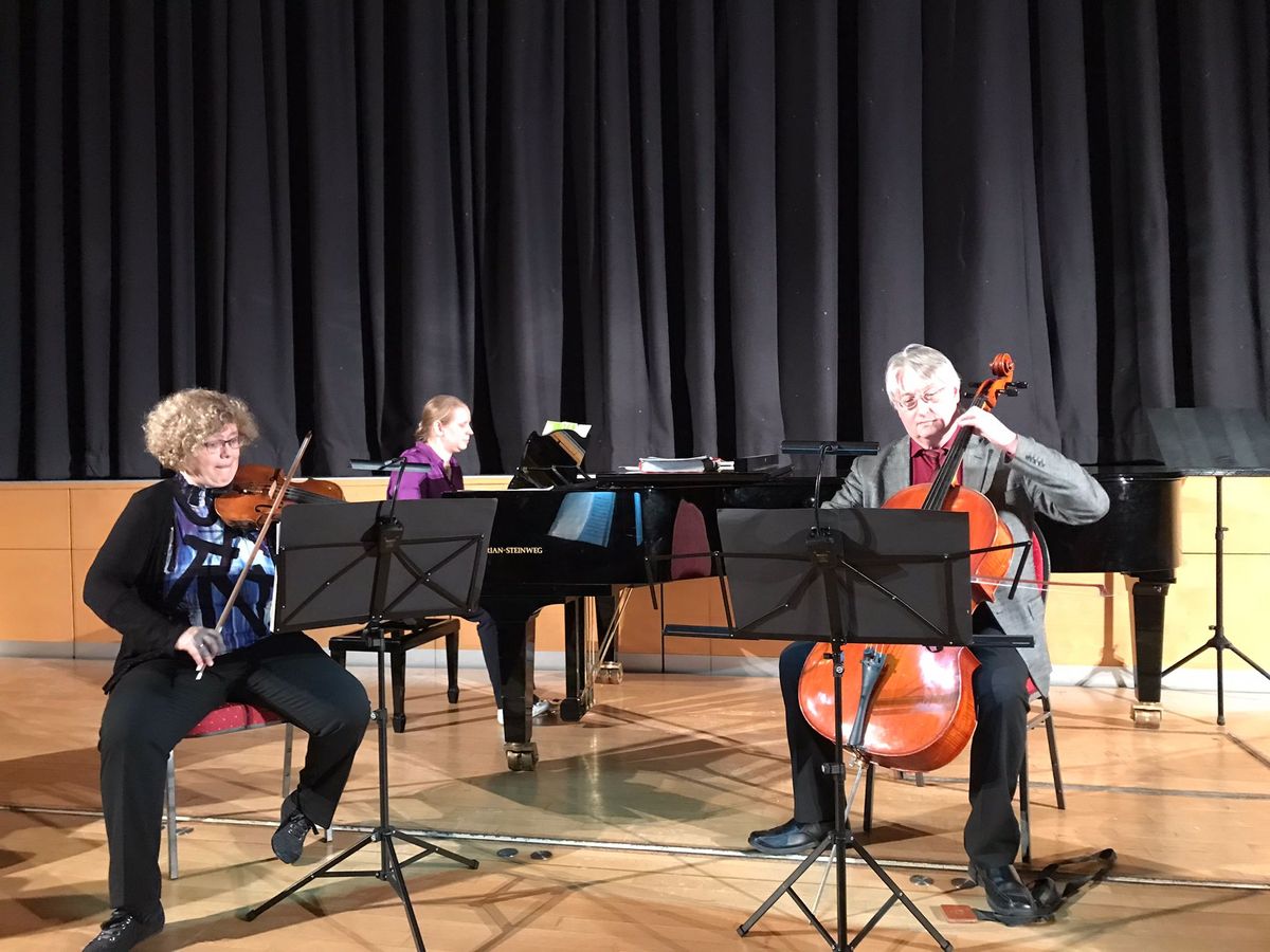 Trio Konzert mit Susanne Kemner (Violine), Jessica Riemer (Klavier), Hans Nasshan (Cello)