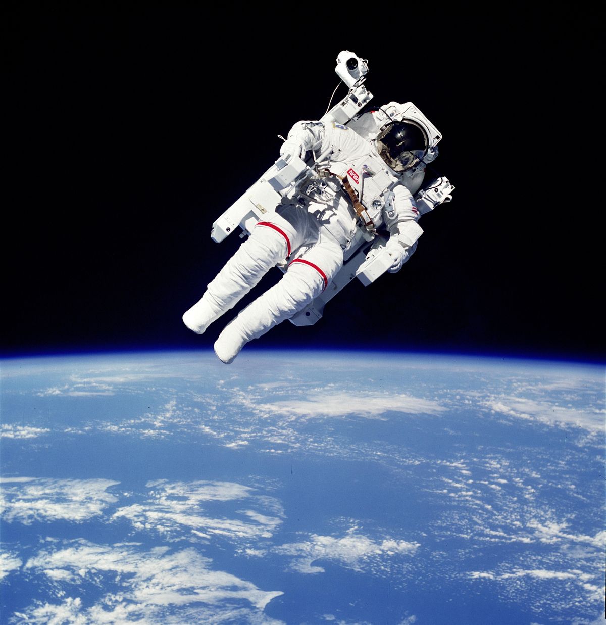 Pop-up Science : In the skin of an astronaut \u2013Dans la peau d'un astronaute