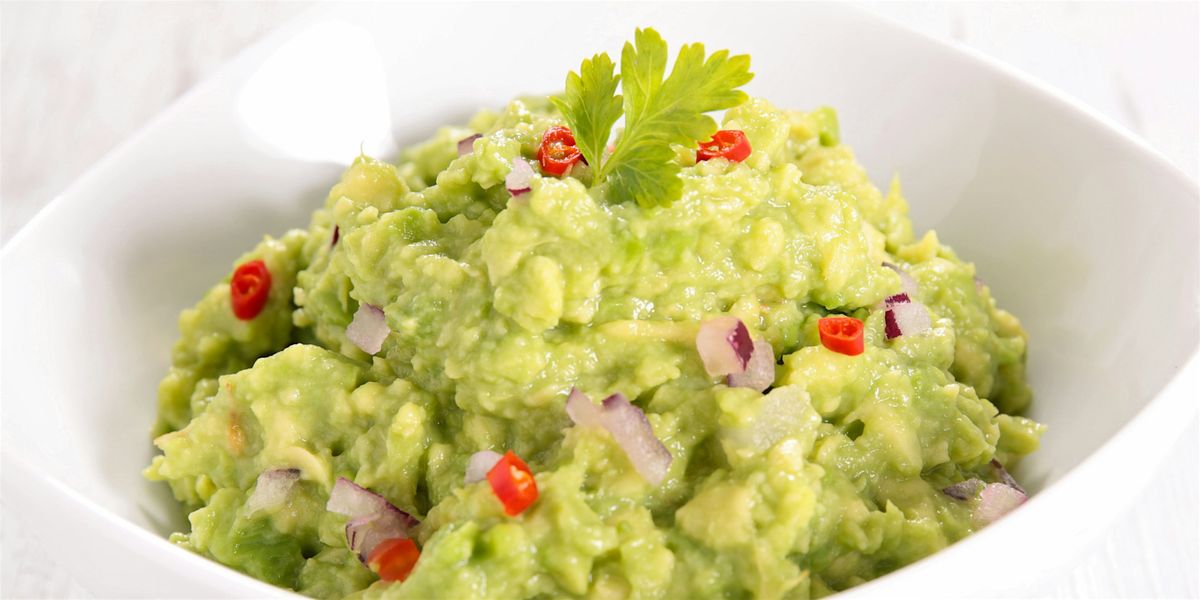 Guacamole and Salsa With Your Team - Team Building Activity by Classpop!\u2122