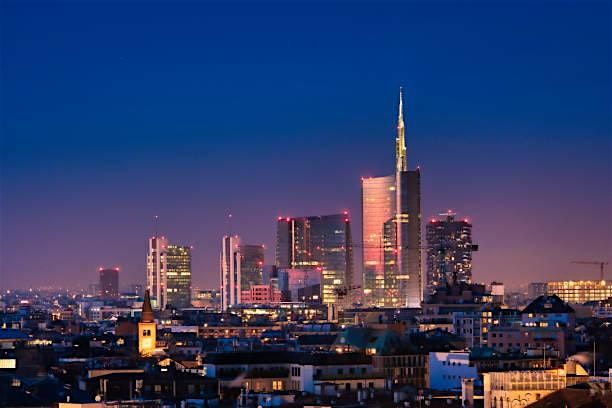 MILANO SOCIAL CITY w\/ DJ SET