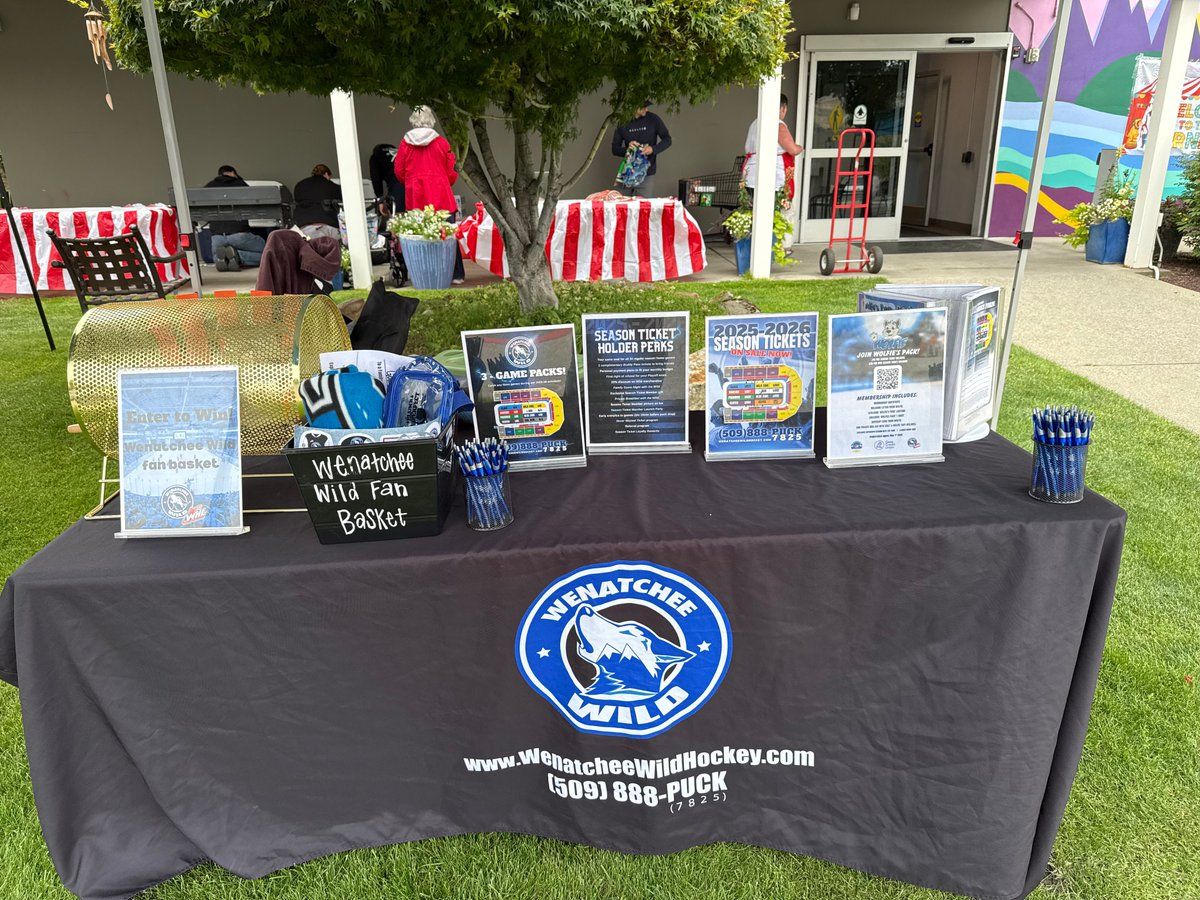 Penticton Vees vs. Wenatchee Wild