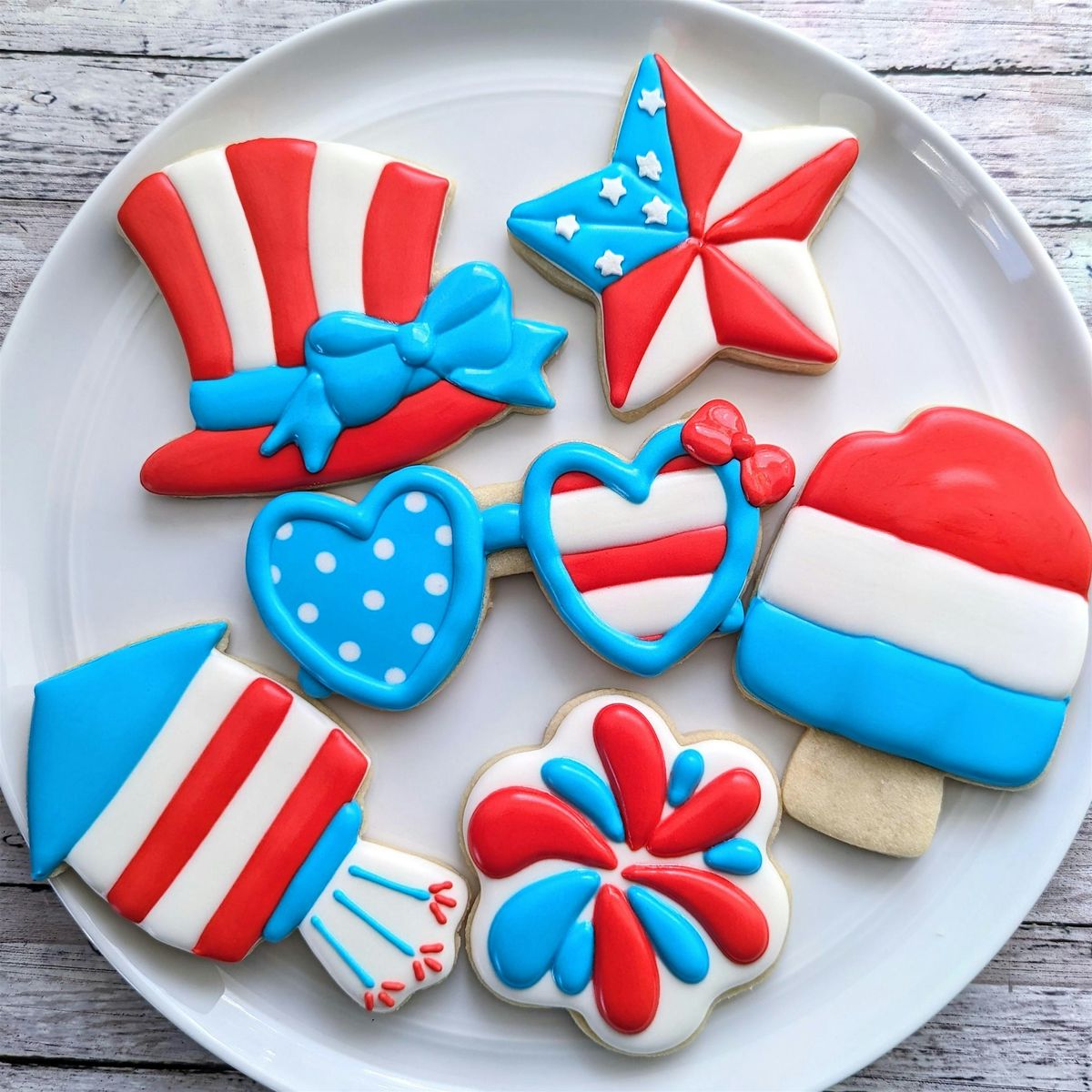 Patriotic Cookie Decorating Class at The Purple Poppy