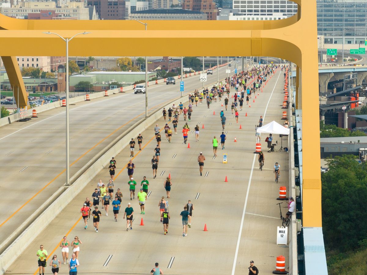 Milwaukee Lakefront Marathon 5k and Walk the Hoan