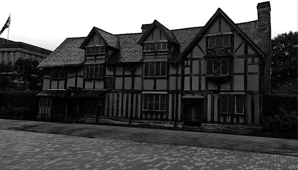 Stratford Upon Avon Interactive Ghost Walk with Haunting Nights