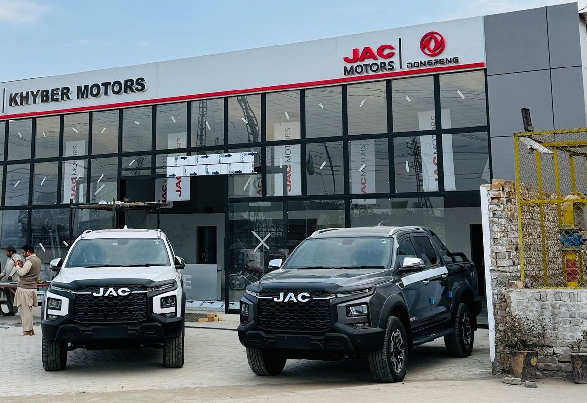 Test Drive the JAC T9 HUNTER at Khyber Motors!