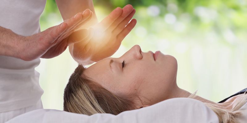 REIKI HEALING: LEVEL 1 & 2 TRAINING