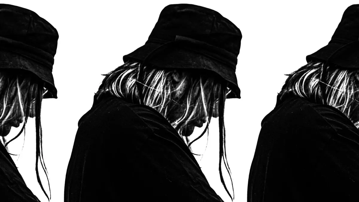 Oscar, Donis, River Moon in City of New York