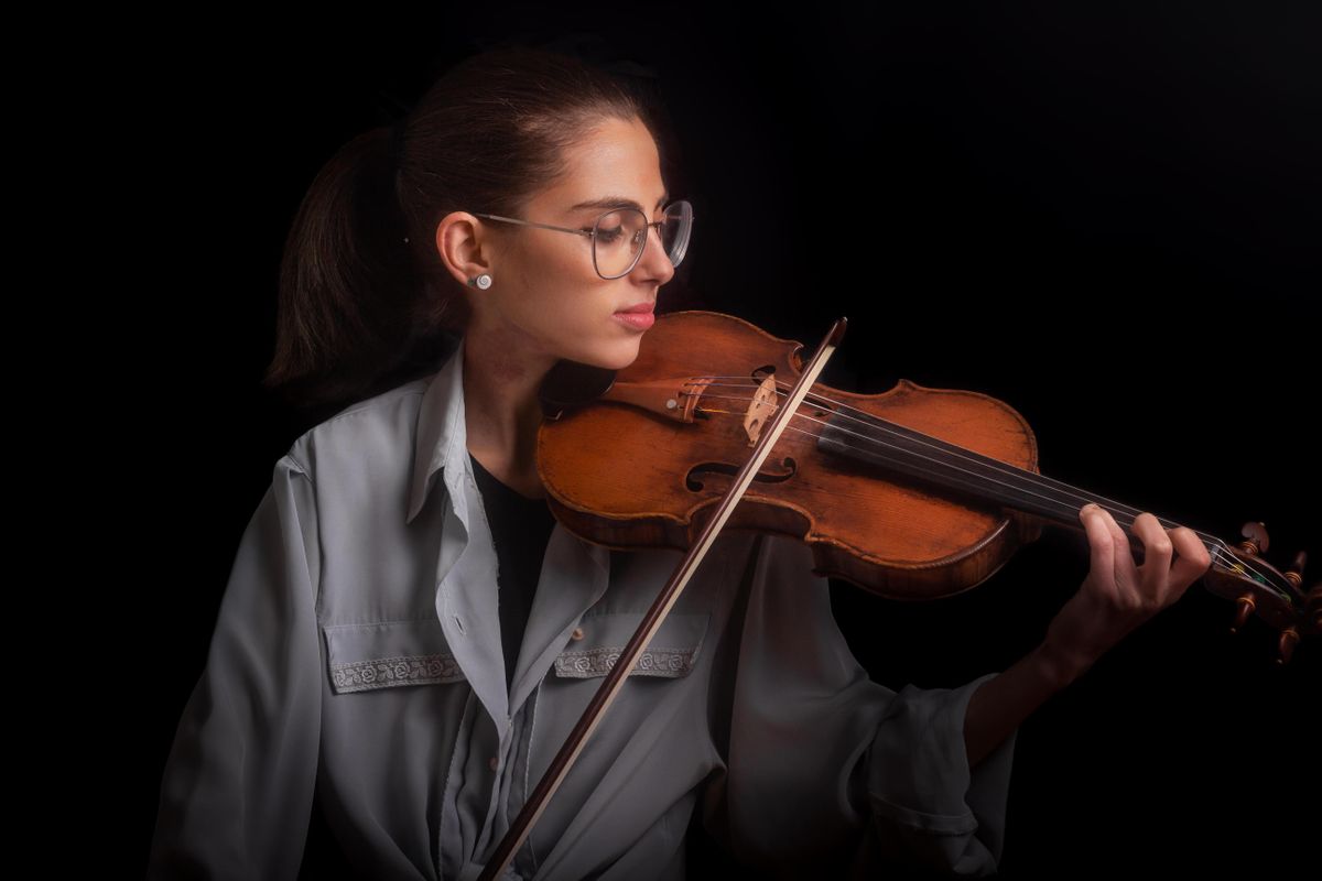 Joana Carvalhas, violinist & multi-style jazz improviser